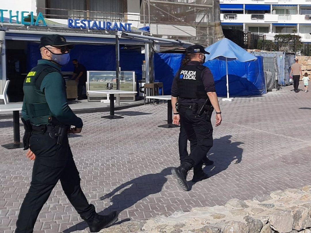 AGENTES AGENTES