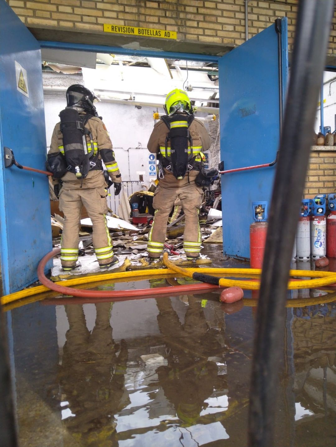 Un trabajador herido por la explosión de una botella de acetileno en Air Liquid Un trabajador herido por la explosión de una botella de acetileno en Air Liquid