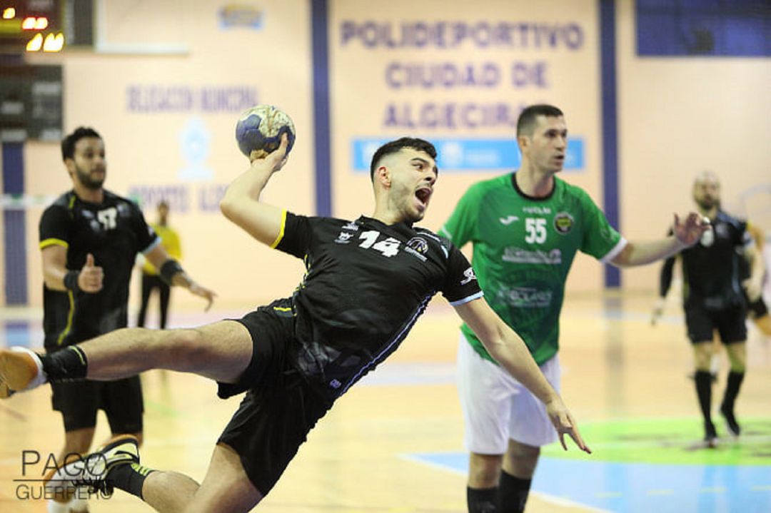 Un momento de un partido. Un momento de un partido.