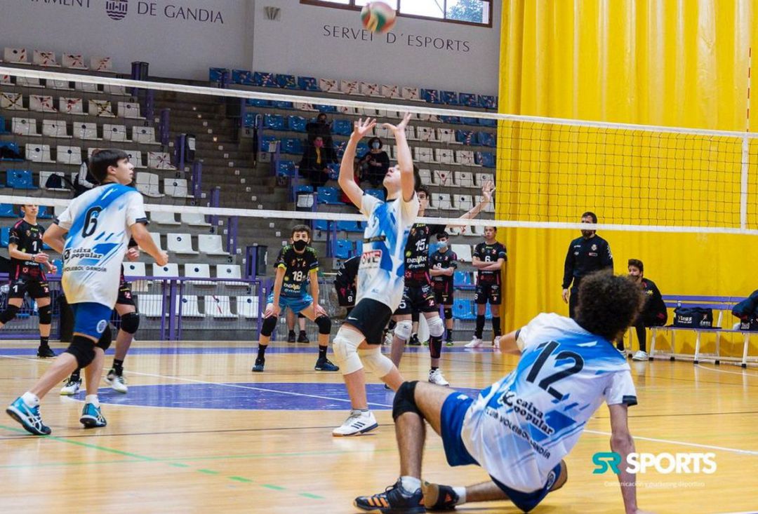 Momento del partido del conjunto masculino Momento del partido del conjunto masculino