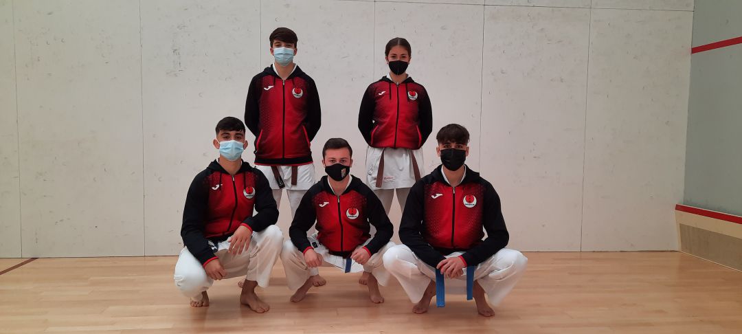Alumnos del club Dakentai de karate Alumnos del club Dakentai de karate