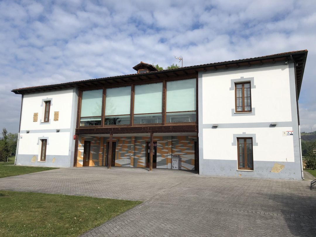 Casa de Cultura de Lugo de Llanera Casa de Cultura de Lugo de Llanera