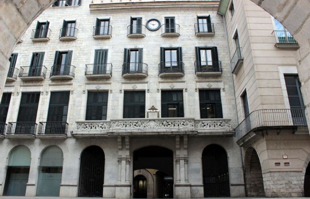 Las trabajadoras del ayuntamiento de Girona dispondrán de permiso menstrual. Las trabajadoras del ayuntamiento de Girona dispondrán de permiso menstrual.