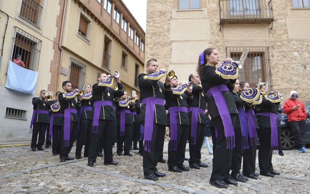 Banda de La Piedad de San José de Segovia en una intervención en Semana Santa Banda de La Piedad de San José de Segovia en una intervención en Semana Santa
