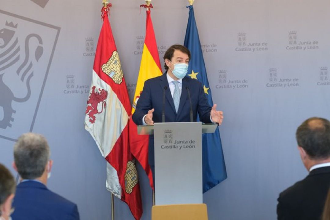El pte de la Junta, Alfonso Fernández Mañueco, anunciando el fin de las restricciones El pte de la Junta, Alfonso Fernández Mañueco, anunciando el fin de las restricciones