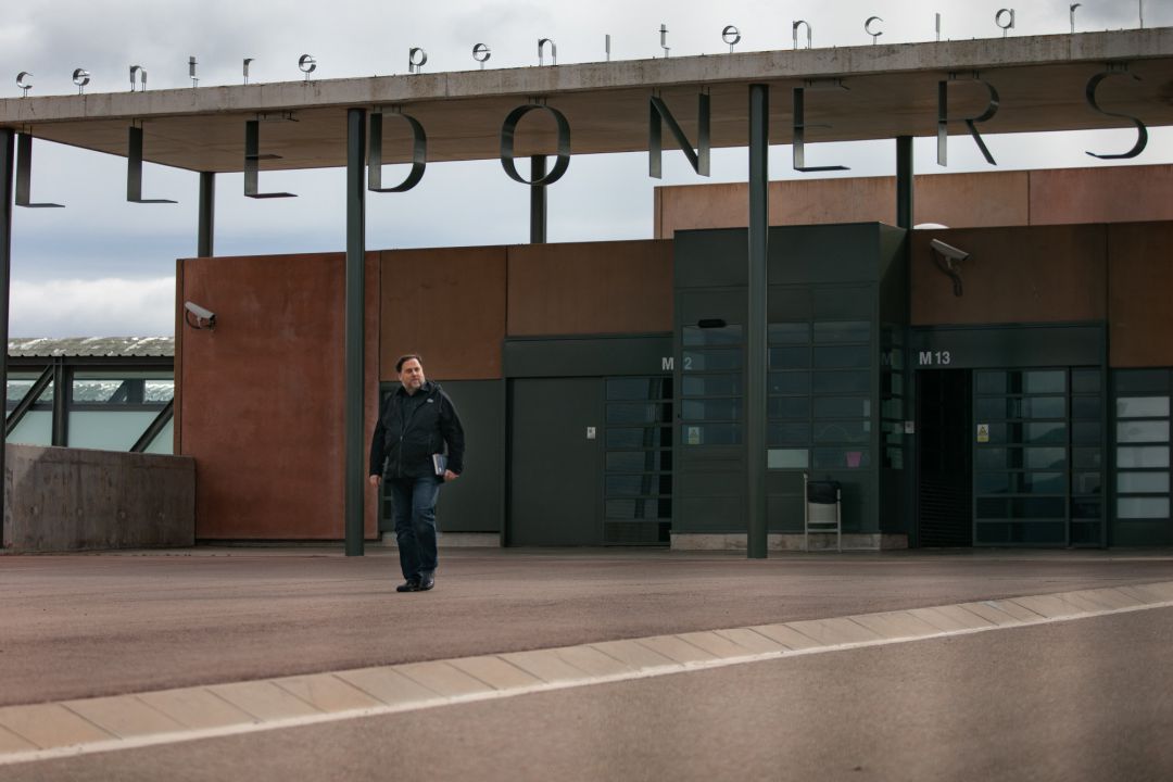 El líder de ERC, Oriol Junqueras, saliendo de la cárcel de Lledoners en una imagen de archivo. El líder de ERC, Oriol Junqueras, saliendo de la cárcel de Lledoners en una imagen de archivo.