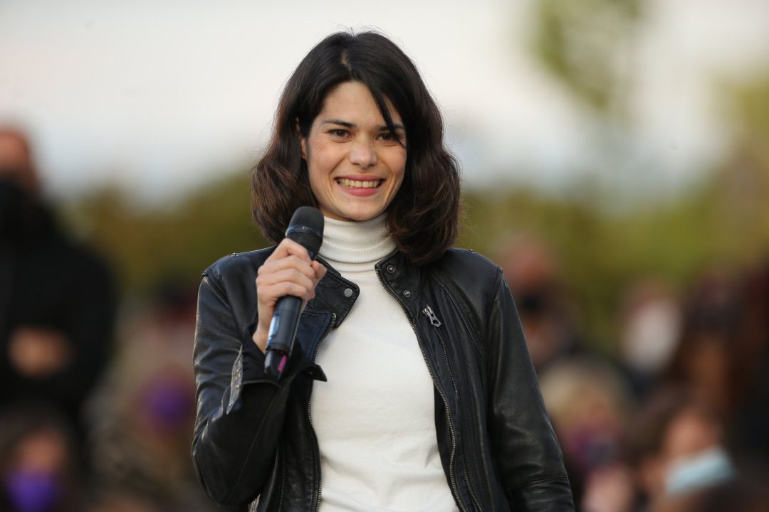 La 'número 2' del partido para las elecciones a la Asamblea de Madrid, Isa Serra interviene durante el acto de cierre de campaña del partido La 'número 2' del partido para las elecciones a la Asamblea de Madrid, Isa Serra interviene durante el acto de cierre de campaña del partido
