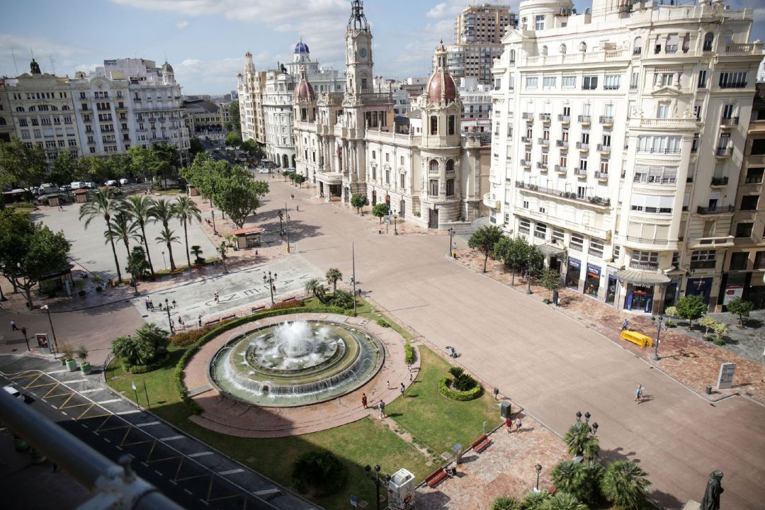 Imagen de la Plaza del Ayuntamiento de València. Imagen de la Plaza del Ayuntamiento de València.