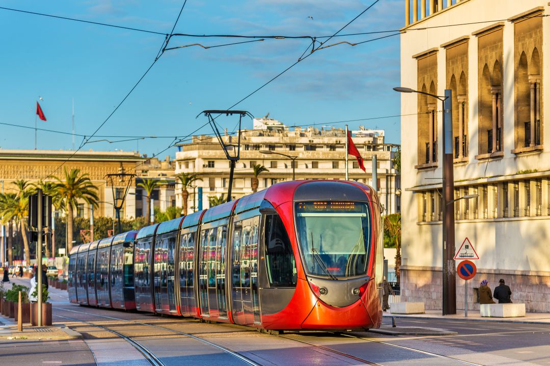 Esta nueva fábrica surge como respuesta a un contrato valorado en 130 millones de euros que se adjudicó recientemente en Marruecos para el suministro de 66 tranvías en la ciudad de Casablanca. Esta nueva fábrica surge como respuesta a un contrato valorado en 130 millones de euros que se adjudicó recientemente en Marruecos para el suministro de 66 tranvías en la ciudad de Casablanca.