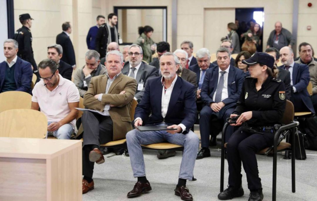 Francisco Correa y el resto de acusados en la trama Gürtel en uno de los juicios en la Audiencia Nacional Francisco Correa y el resto de acusados en la trama Gürtel en uno de los juicios en la Audiencia Nacional