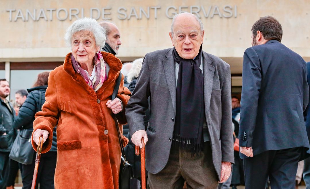 El expresidente de Generalitat, Jordi Pujol y su mujer Marta Ferrusola. El expresidente de Generalitat, Jordi Pujol y su mujer Marta Ferrusola.