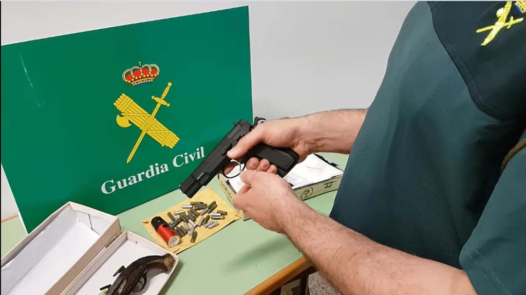 Armas intervenidas. Armas intervenidas.