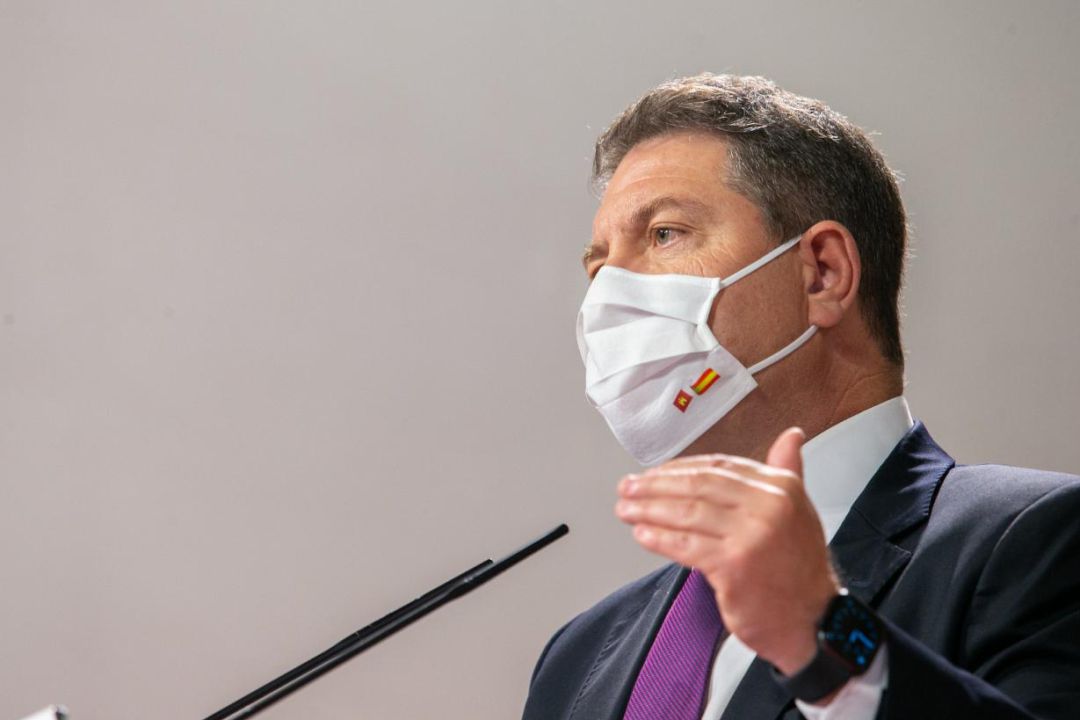 El presidente de Castilla-La Mancha, Emiliano García-Page, en la rueda de prensa tras el Consejo de Gobierno El presidente de Castilla-La Mancha, Emiliano García-Page, en la rueda de prensa tras el Consejo de Gobierno