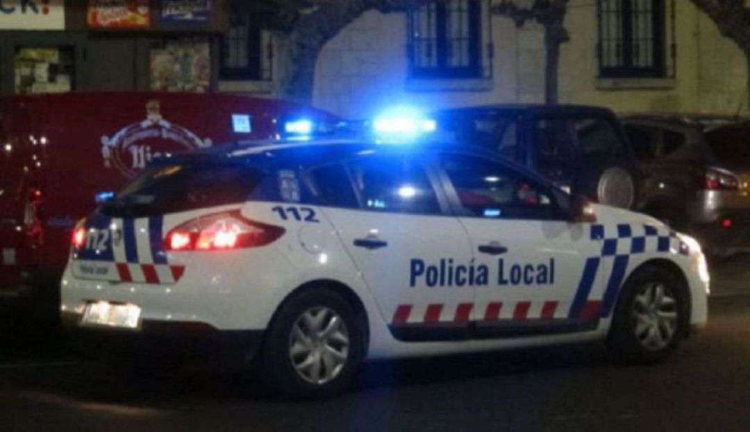 Durante la noche del fin del estado de alarma se reforzaba la presencia policial en las calles de Palencia Durante la noche del fin del estado de alarma se reforzaba la presencia policial en las calles de Palencia