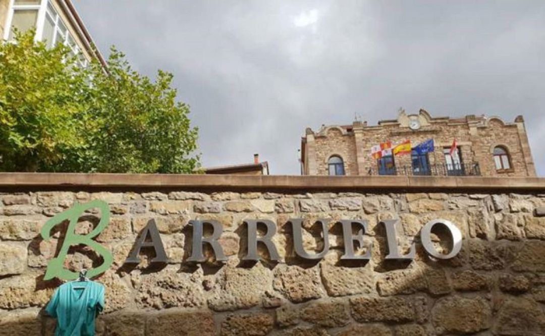 Barruelo de Santullán (Palencia) registra brotes de COVID Barruelo de Santullán (Palencia) registra brotes de COVID