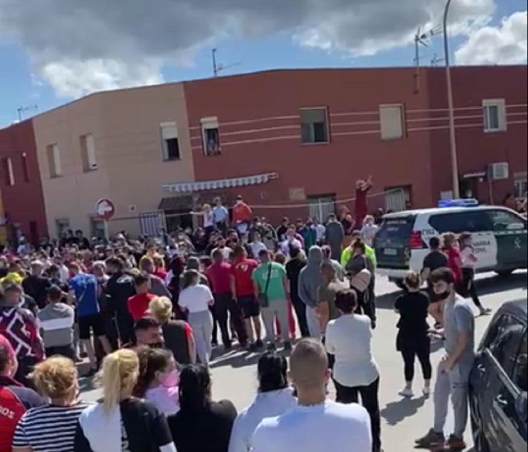 Un momento de las protestas. Un momento de las protestas.