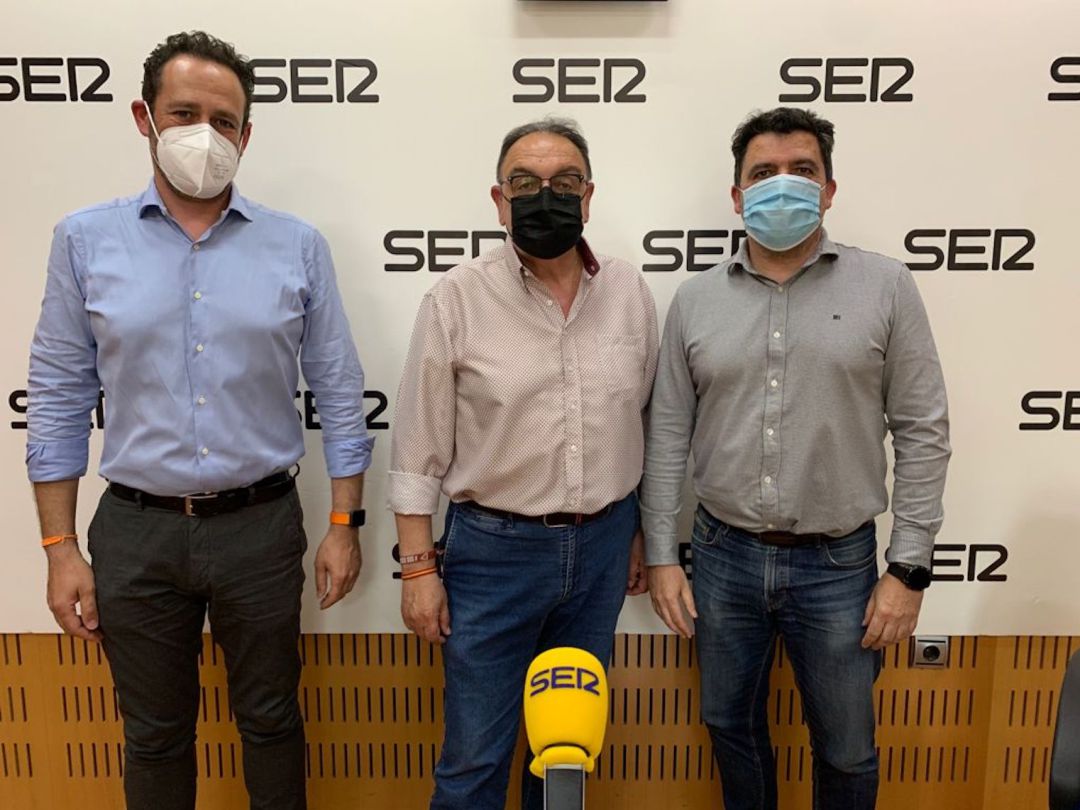 Jorge Fenor, Pepe Pallarés y Txema Almela en la tertulia de SER Deportivos Región de Murcia Jorge Fenor, Pepe Pallarés y Txema Almela en la tertulia de SER Deportivos Región de Murcia