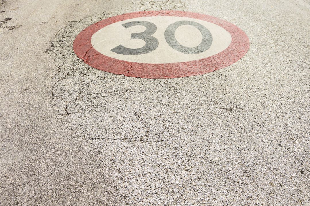 Palencia pasará a ser una ciudad con la velocidad genérica limitada a 30 km hora Palencia pasará a ser una ciudad con la velocidad genérica limitada a 30 km hora
