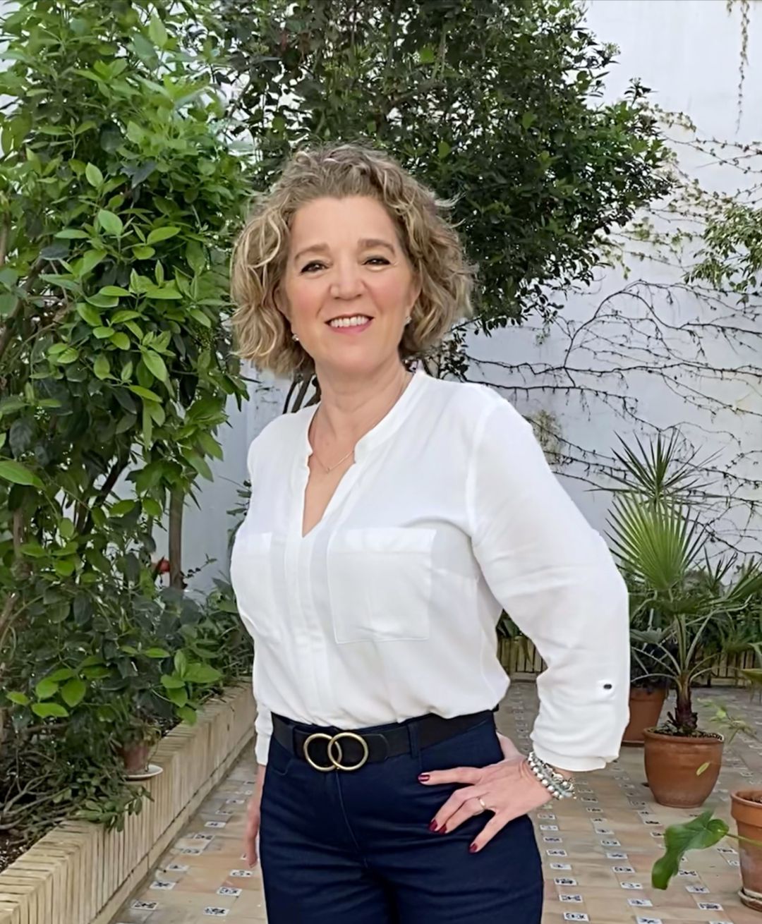 Mila Ortiz, presentadora del programa 'Vente por Sevillanas' Mila Ortiz, presentadora del programa 'Vente por Sevillanas'