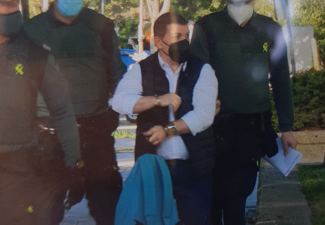César Román, a su llegada a la Audiencia de Madrid este lunes
César Román, a su llegada a la Audiencia de Madrid este lunes