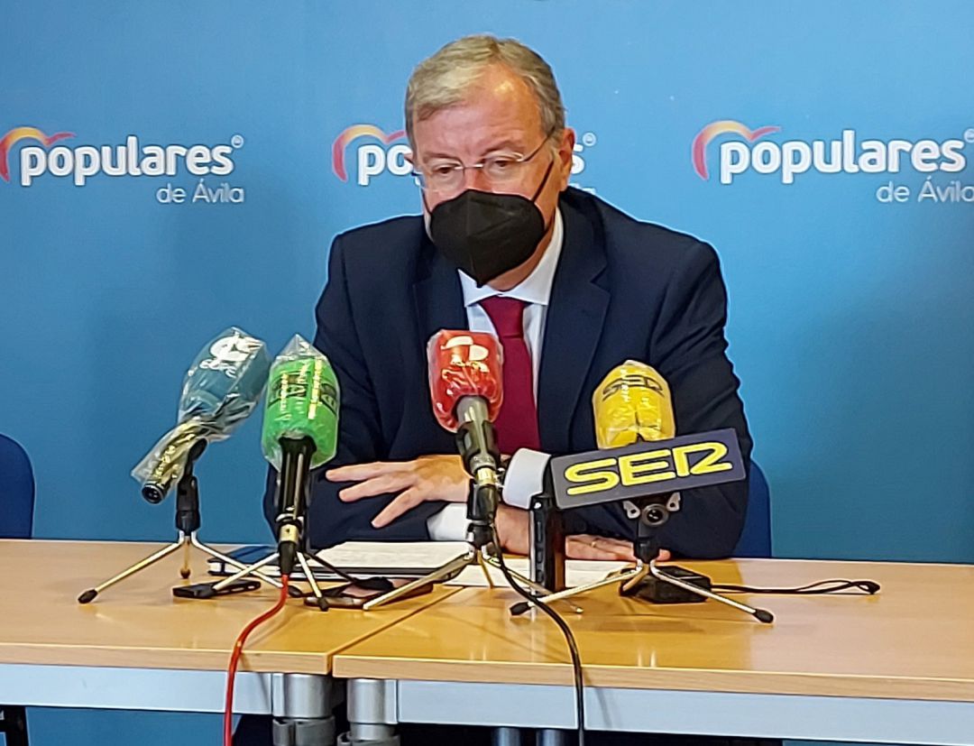 Antonio Silván, portavoz del Partido Popular de Agenda Urbana en la Comisión de Transportes, Movilidad y Agenda Urbana del Senado Antonio Silván, portavoz del Partido Popular de Agenda Urbana en la Comisión de Transportes, Movilidad y Agenda Urbana del Senado