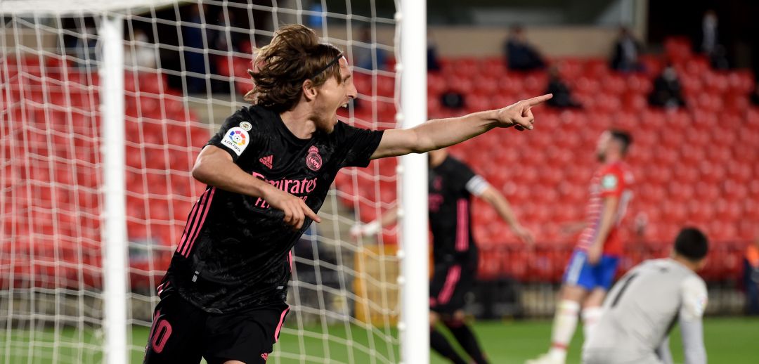 Luka Modric celebra su gol ante el Granada Luka Modric celebra su gol ante el Granada