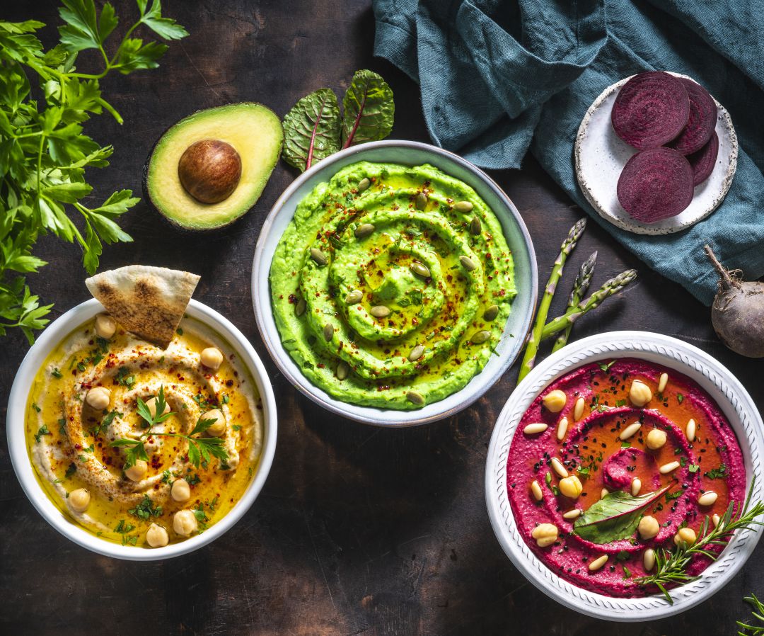 Día Internacional del Hummus: tres originales y coloridas recetas para celebrarlo y chuparte los dedos. Día Internacional del Hummus: tres originales y coloridas recetas para celebrarlo y chuparte los dedos.
