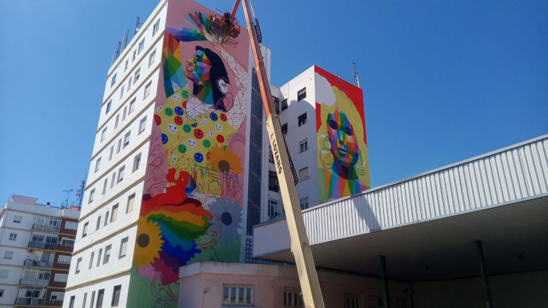 Murales realizados por el artista urbano ‘Okuda’ Murales realizados por el artista urbano ‘Okuda’