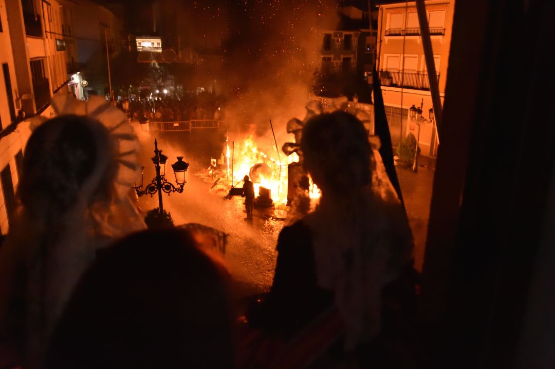 Cremà falla Ayuntamiento Elda Cremà falla Ayuntamiento Elda