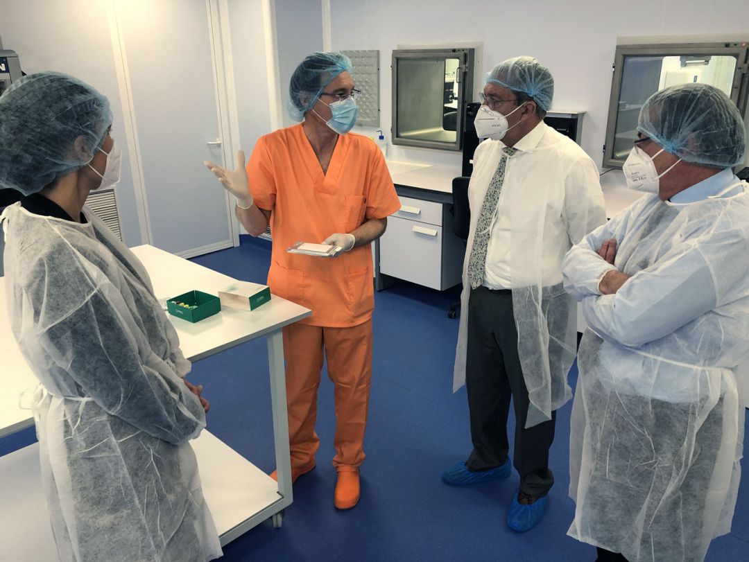 Visita del consejero Velasco a la biotecnológica Vircell, en el PTS de Granada Visita del consejero Velasco a la biotecnológica Vircell, en el PTS de Granada