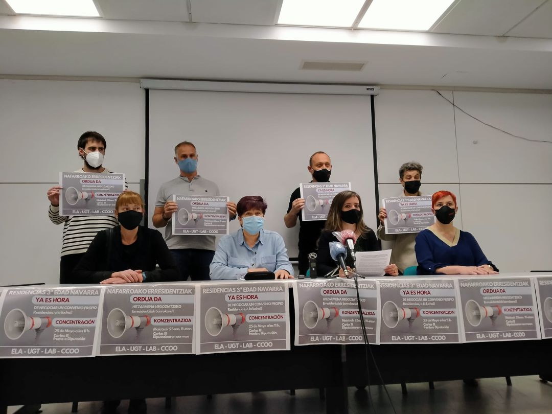 Hacia un primer convenio colectivo en las residencias navarras: "Las gerocultoras cobran 1.000 euros brutos" Hacia un primer convenio colectivo en las residencias navarras: "Las gerocultoras cobran 1.000 euros brutos"