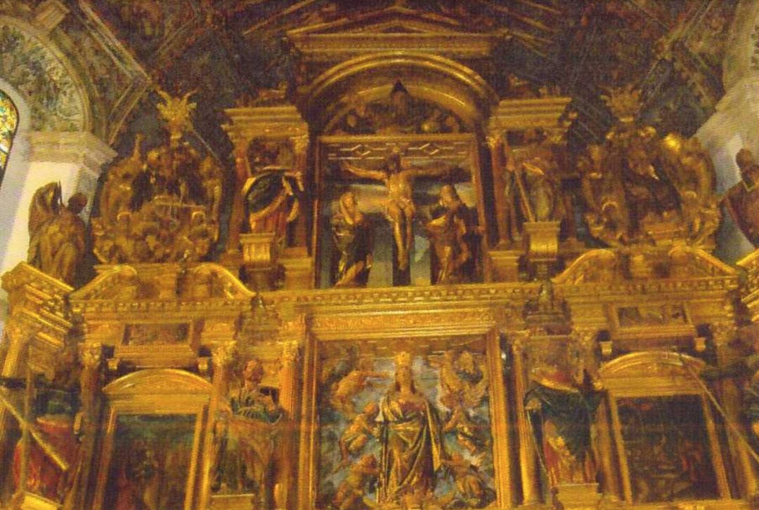 Imagen del estado actual del retablo mayor de Torre de Juan Abad (Ciudad Real) Imagen del estado actual del retablo mayor de Torre de Juan Abad (Ciudad Real)