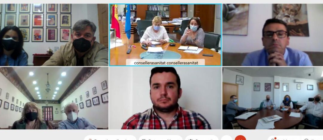 Reunión de la presidente de la UNDEF, junto a Villena, Ontinyent, Alcoy y Elda, con la Consejera de Sanidad de la Comunidad Valenciana, Ana Barceló y con la Subdirectora general de Epidemiologia Herme Vanaclocha Reunión de la presidente de la UNDEF, junto a Villena, Ontinyent, Alcoy y Elda, con la Consejera de Sanidad de la Comunidad Valenciana, Ana Barceló y con la Subdirectora general de Epidemiologia Herme Vanaclocha