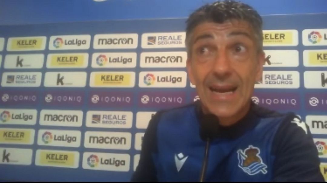 Imanol gesticula en un momento de su comparecencia en Zubieta Imanol gesticula en un momento de su comparecencia en Zubieta
