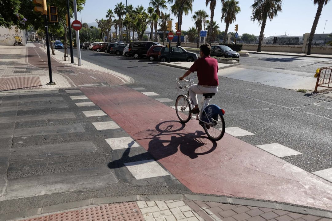 Archivo - Carril Bici, ciclista, bicicleta Archivo - Carril Bici, ciclista, bicicleta