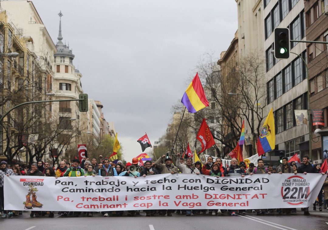 Imagen de las Marchas de la Dignidad de 2015 en Madrid antes de que empezaran los disturbios Imagen de las Marchas de la Dignidad de 2015 en Madrid antes de que empezaran los disturbios
