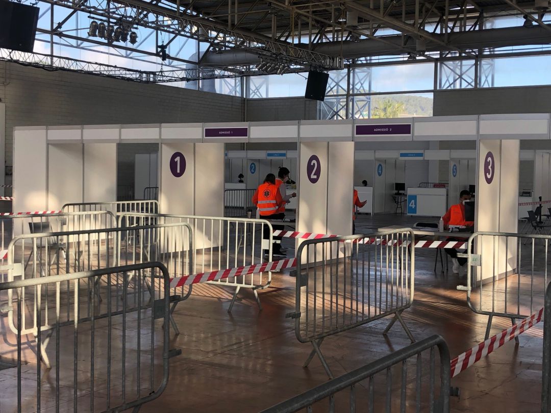 Imagen del punto de vacunación habilitado en el Recinto Ferial de Ibiza Imagen del punto de vacunación habilitado en el Recinto Ferial de Ibiza