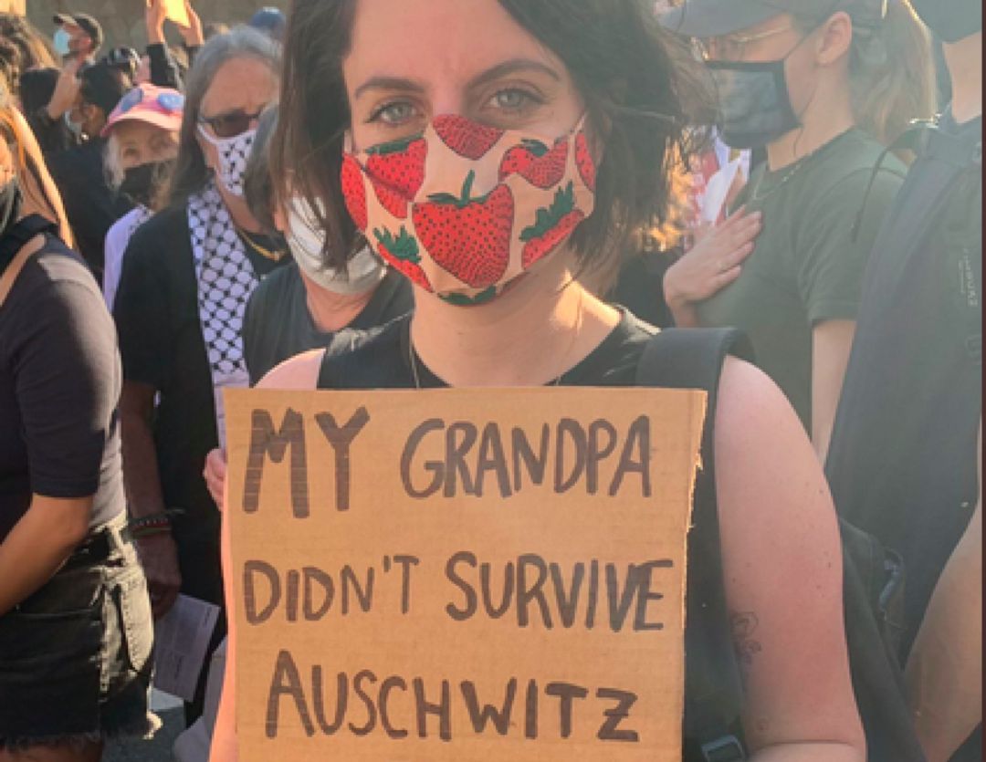 Una pancarta en una de las marchas de este fin de semana contra los bombardeos de Israel sobre Gaza. Una pancarta en una de las marchas de este fin de semana contra los bombardeos de Israel sobre Gaza.