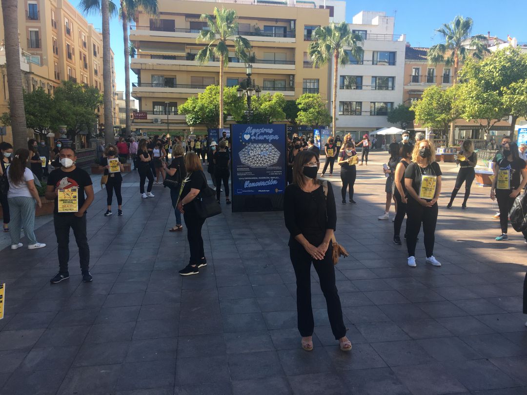 Un momento de la protesta llevada a cabo por el colectivo de peluquerúias, barberías y estética Un momento de la protesta llevada a cabo por el colectivo de peluquerúias, barberías y estética