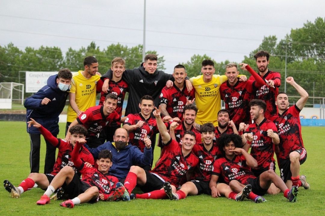 El filial del Club Deportivo Mirandés. El filial del Club Deportivo Mirandés.