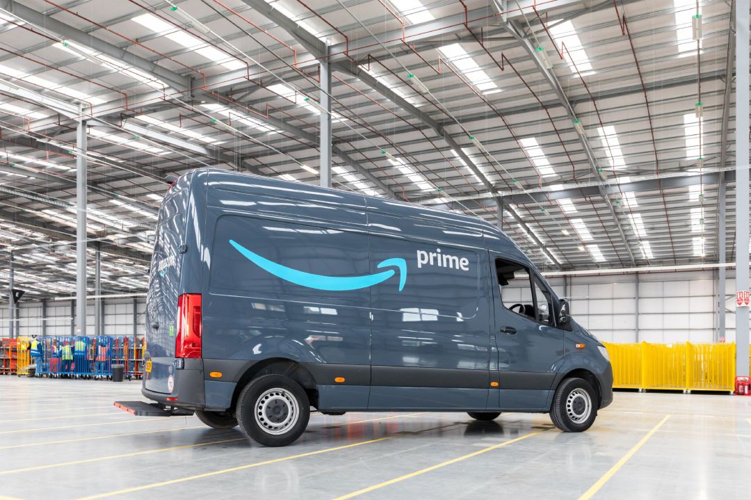 Archivo - Coche de reparto de Amazon Archivo - Coche de reparto de Amazon