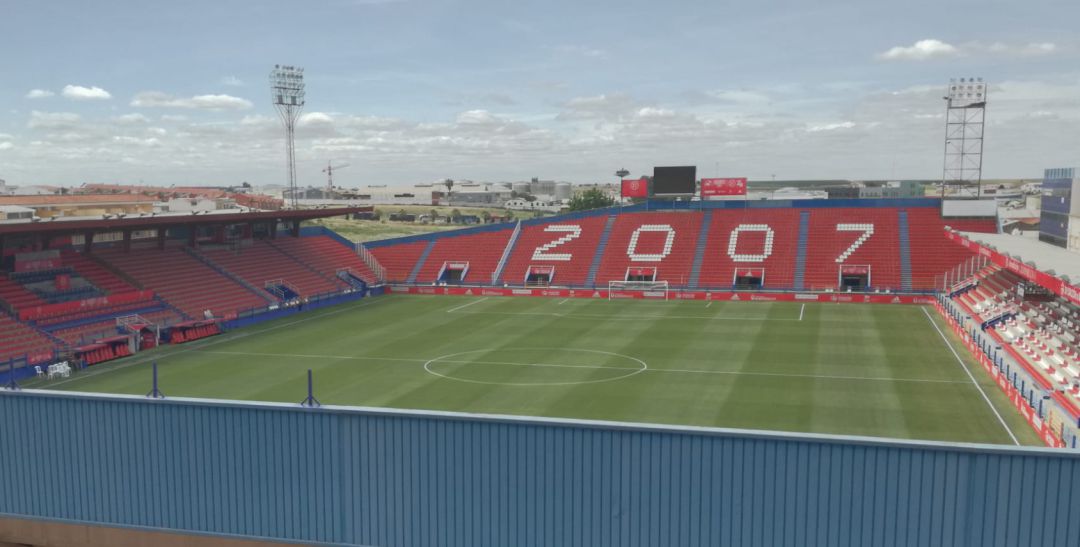 Francisco de la Hera, de Almendralejo, estadio en el que el Zamora CF jugó su semifinal de play-off Francisco de la Hera, de Almendralejo, estadio en el que el Zamora CF jugó su semifinal de play-off