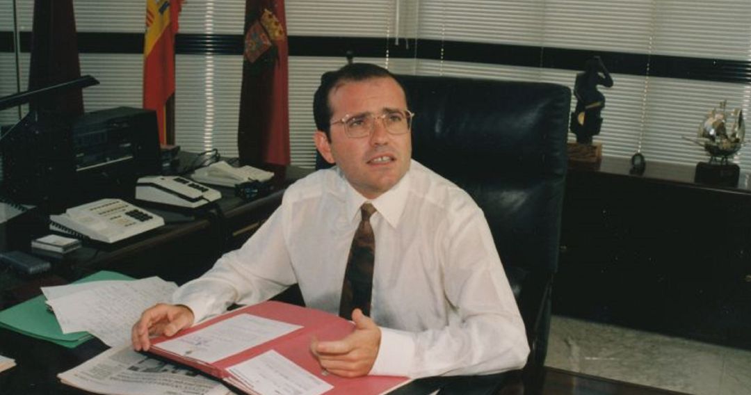 José Antonio Alonso en su época de alcalde de Cartagena. Foto de archivo José Antonio Alonso en su época de alcalde de Cartagena. Foto de archivo