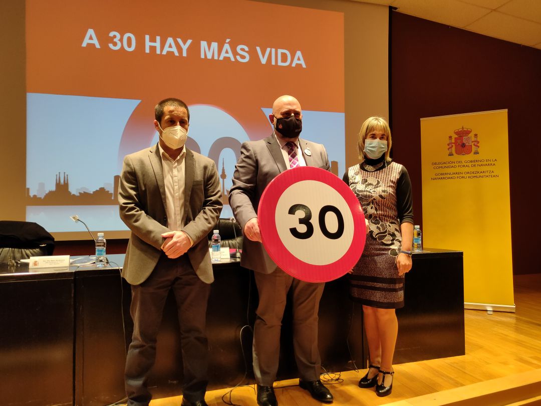 Presentación de la campaña. Presentación de la campaña.