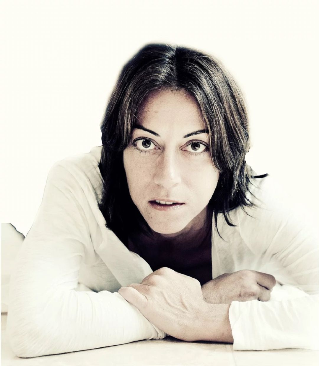 Vega Cerezo, la poetisa murciana que ama la obra de Benedetti. Vega Cerezo, la poetisa murciana que ama la obra de Benedetti.