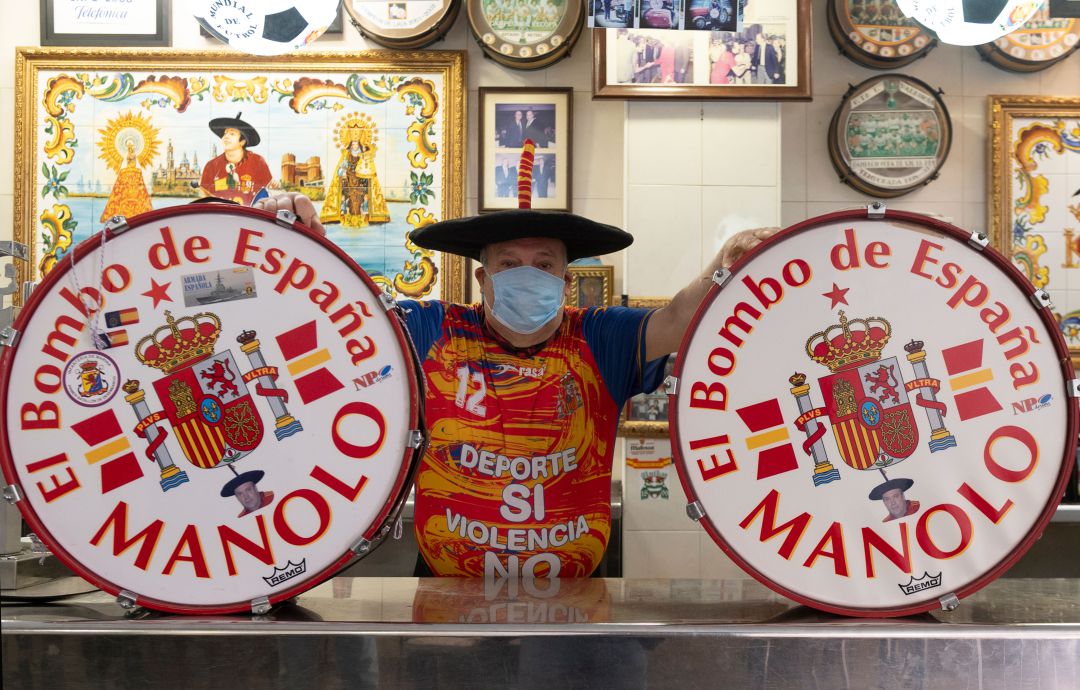 Manolo el del Bombo, natural de San Carlos del Valle, será reconocido como hijo predilecto de Castilla La Mancha Manolo el del Bombo, natural de San Carlos del Valle, será reconocido como hijo predilecto de Castilla La Mancha