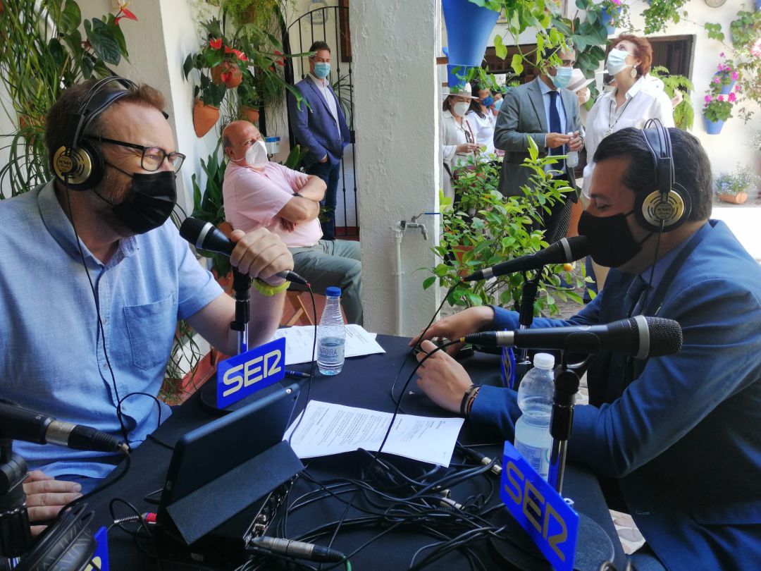 José María Bellido participa en el especial Hoy por Hoy Córdoba desde el patio de San Basilio 44 José María Bellido participa en el especial Hoy por Hoy Córdoba desde el patio de San Basilio 44