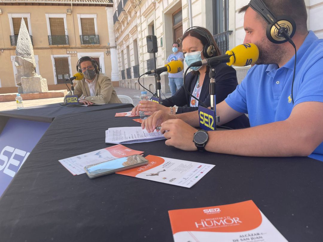 Programa especial desde la plaza de España de Alcázar de san Juan Programa especial desde la plaza de España de Alcázar de san Juan