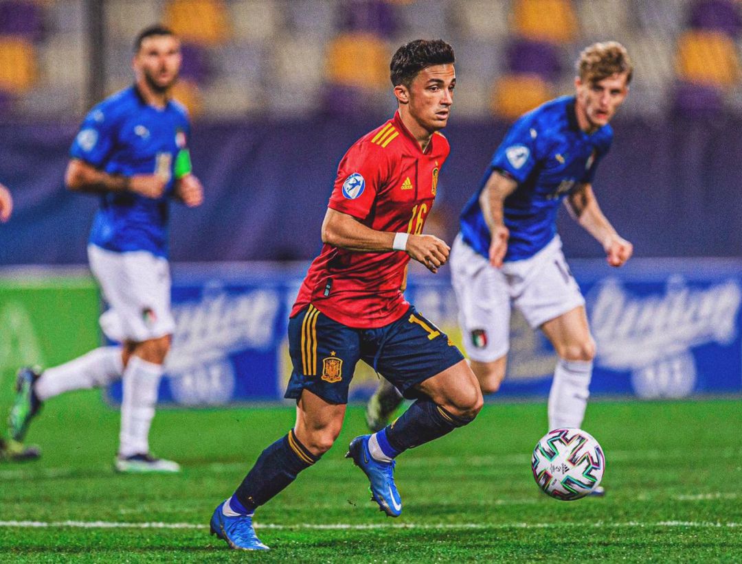 Manu García durante un partido con la sub 21. Manu García durante un partido con la sub 21.