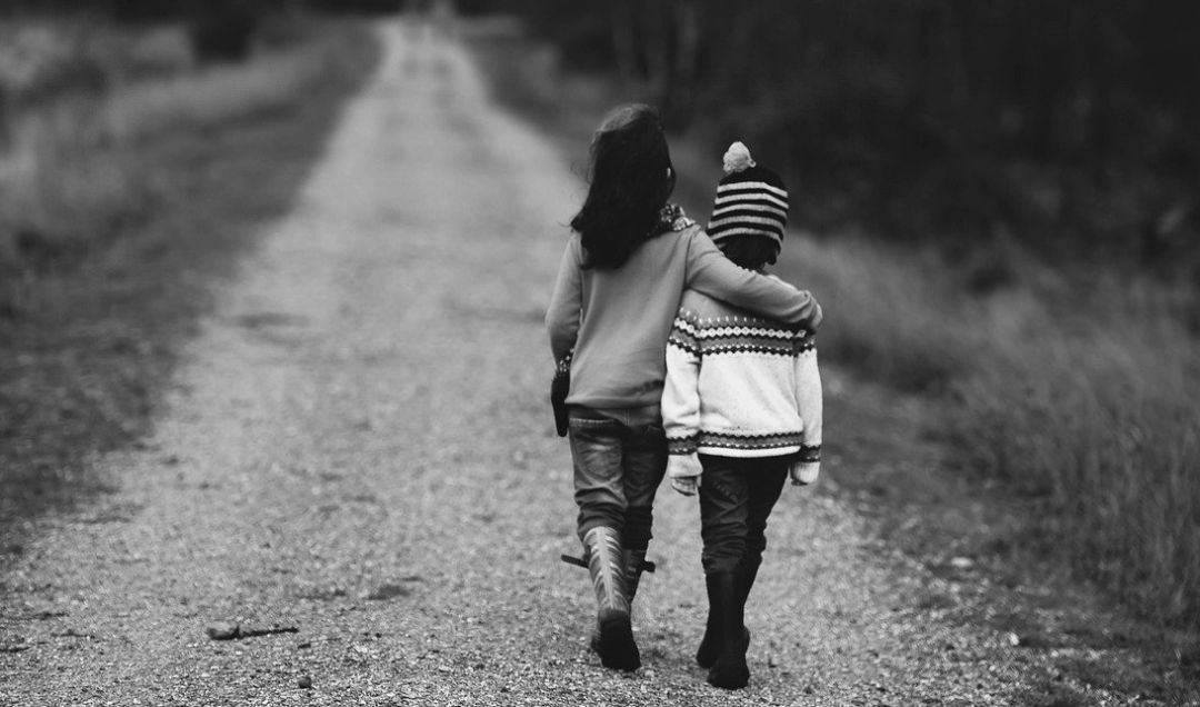 Salud elabora un decálogo para afrontar el impacto emocional de la pandemia en la infancia y promover su cuidado Salud elabora un decálogo para afrontar el impacto emocional de la pandemia en la infancia y promover su cuidado